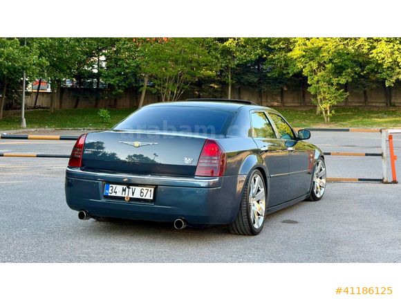 TOLCAR ( CHRYSLER 300 C )