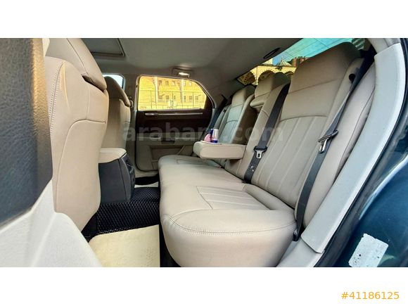 TOLCAR ( CHRYSLER 300 C )