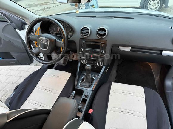 Galeriden Audi A3 Sportback 1.6 Ambiente 2012 Model Batman
