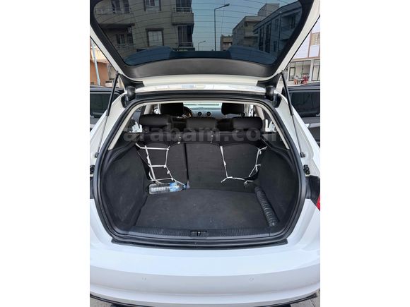 Galeriden Audi A3 Sportback 1.6 Ambiente 2012 Model Batman
