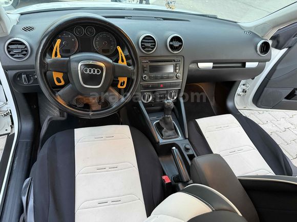 Galeriden Audi A3 Sportback 1.6 Ambiente 2012 Model Batman