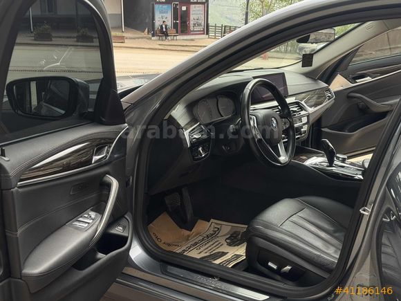 BERBEROĞLU/2020/520i/LUXURY LİNE/92.000KM/SERVİS BKMLI