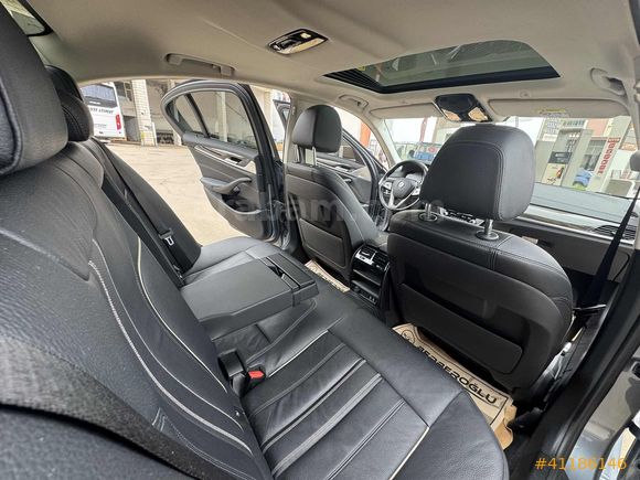 BERBEROĞLU/2020/520i/LUXURY LİNE/92.000KM/SERVİS BKMLI