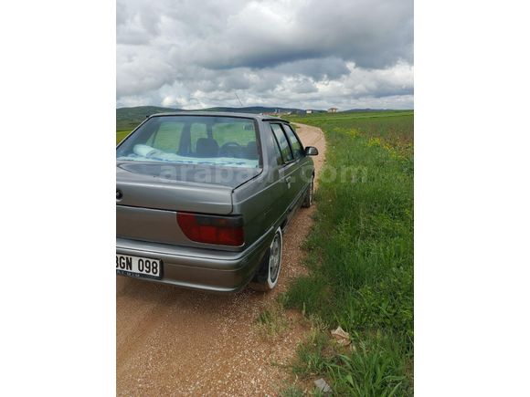 Sahibinden Renault R 9 1.4 Broadway RN 1998 Model