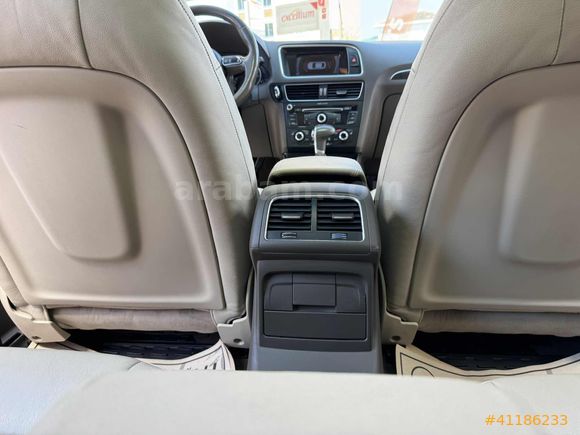 BERBEROĞLU/2014/210.000KM/2BOYA/190BG/2.0TDİ QUATTRO OFF ROAD