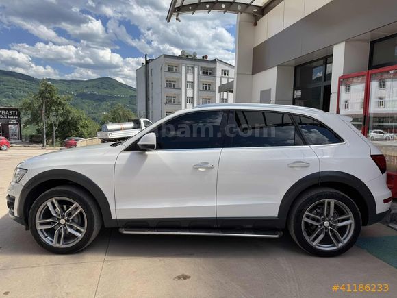 BERBEROĞLU/2014/210.000KM/2BOYA/190BG/2.0TDİ QUATTRO OFF ROAD
