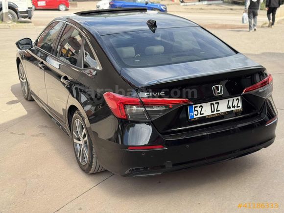 BERBEROĞLU/2021/60.000KM/ECO ELEGANCE/OTOMATİK VTS/