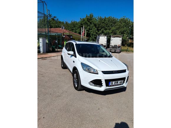 Sahibinden Ford Kuga 1.6 EcoBoost Titanium 2014 Model  109.300 km Beyaz