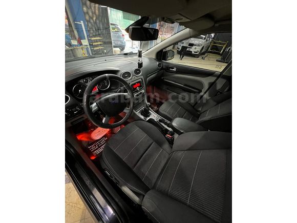 Sahibinden Ford Focus 1.6 TDCi Titanium 2011 Model