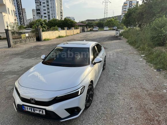 Sahibinden Honda Civic 1.5 i-VTEC Eco Executive Plus 2024 Model 