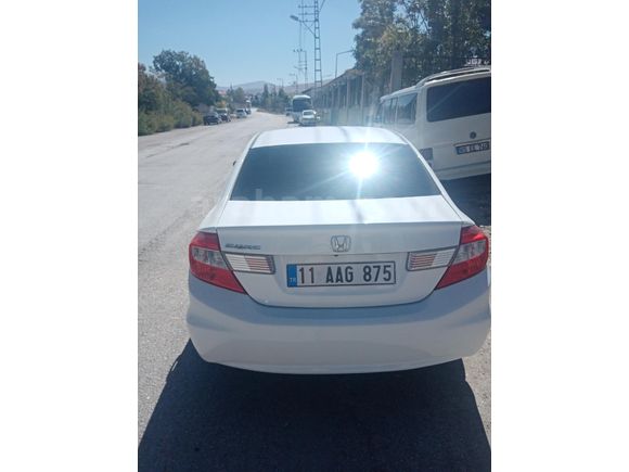 Sahibinden Honda Civic 1.6i VTEC Eco Elegance takas degerlendirlir 2013 Model