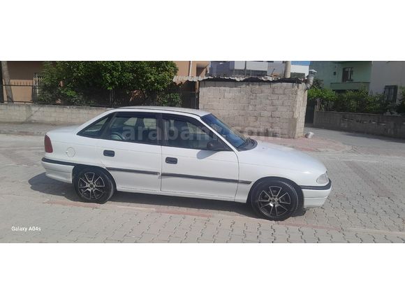 KLİMALI alman tankı Opel Astra 1.6  Temiz