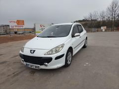 Sahibinden Peugeot 307 1.6 HDi Comfort 2006 Model  345.000 km Beyaz