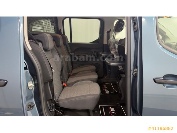 JOY AUTO 2026 '0' KM OPEL COMBO EDİTİON PRO EKRAN/YÜKSEK KONSOL
