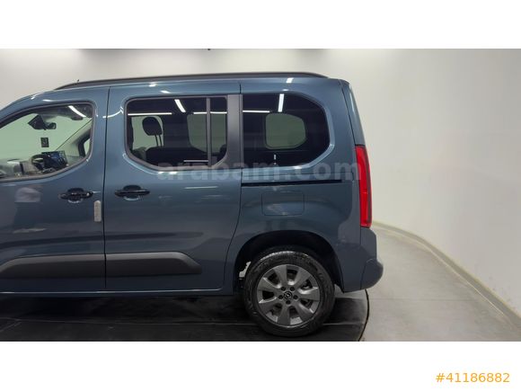JOY AUTO 2026 '0' KM OPEL COMBO EDİTİON PRO EKRAN/YÜKSEK KONSOL