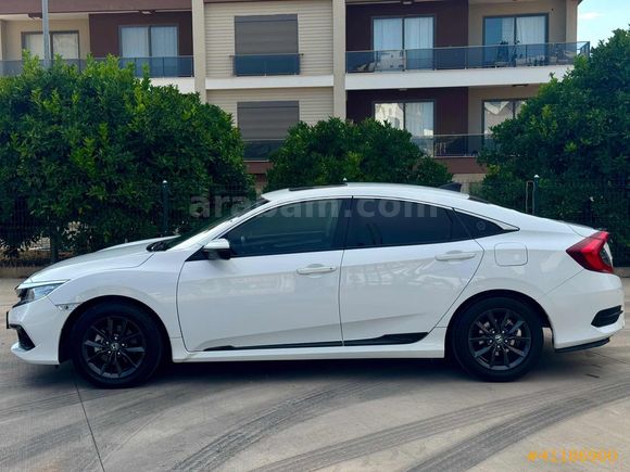 CEVHER MOTORS'DAN TEMİZ HONDA CİVİC