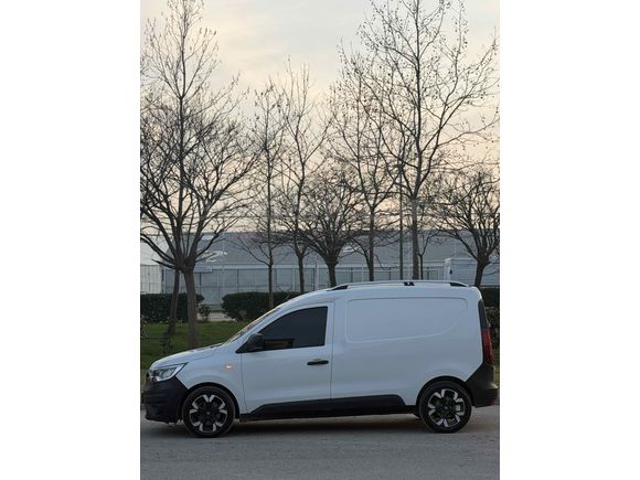 Sahibinden Renault Express Van 1.5 BlueDCI Joy 2023 Model 