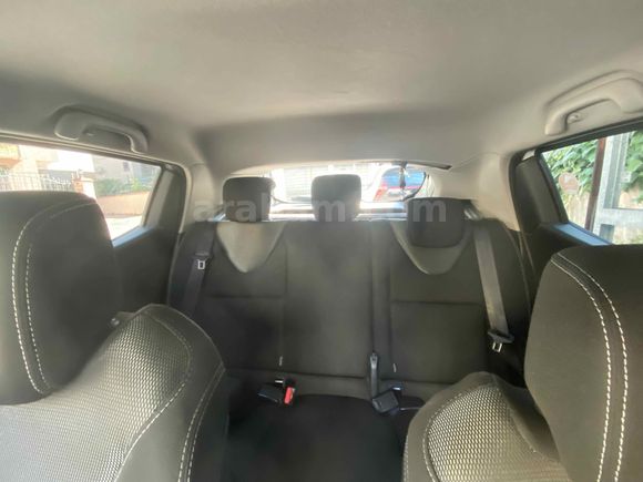 Sahibinden Renault Clio 0.9 TCe Touch 2020 Model 