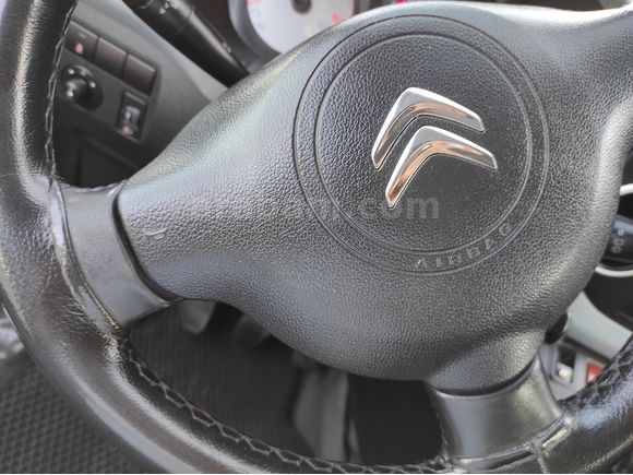 KUMRU OTOMOTİV'DEN 2015 CITROEN BERLİNGO 1.6 HDİ 92HP MULTİSPACE