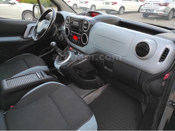 KUMRU OTOMOTİV'DEN 2015 CITROEN BERLİNGO 1.6 HDİ 92HP MULTİSPACE