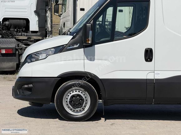 NEŞELİ İSTANBUL - 2024 İVECO DAİLY 35 S16 PANELVAN 16m³+15.000KM