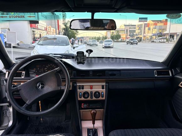 Sahibinden Mercedes - Benz 200 E 1991 Model 