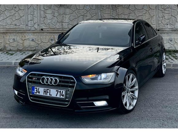 YENİ KASA AUDİ A4 DİZEL S.LİNE OTOMATİK BAKIMLI FATURALI TEMİZ