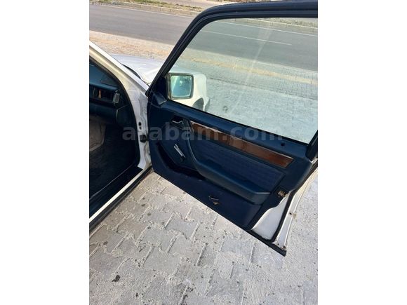 1985 Model 200D Muaynesi Yenidir
