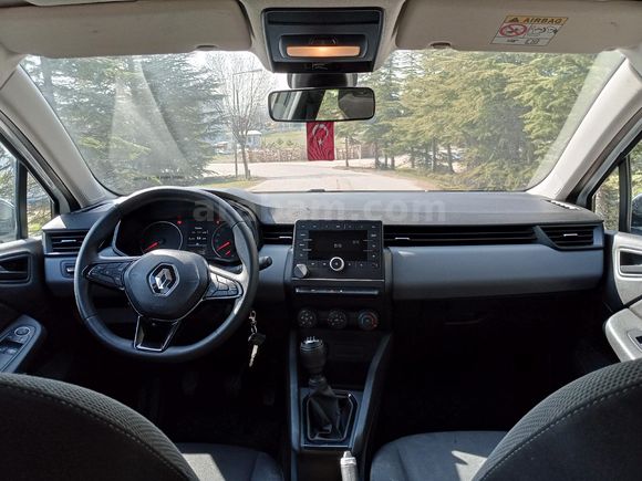 Sahibinden Renault Clio 1.0 SCe Joy 2022 Model