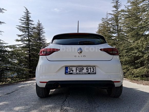 Sahibinden Renault Clio 1.0 SCe Joy 2022 Model