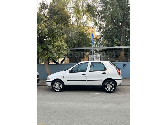 Sahibinden Fiat Palio 1.4 EL 2002 Model  231.000 km Beyaz