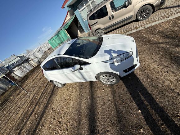 Sahibinden Ford Fiesta 1.4 Titanium 2015 Model 