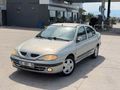 Galeriden Renault Megane 1.6 RXi 2001 Model 