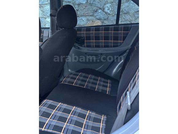 Sahibinden Hyundai Accent 1.3 Admire 2005 Model 