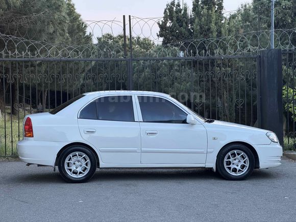 Sahibinden Hyundai Accent 1.3 Admire 2005 Model 