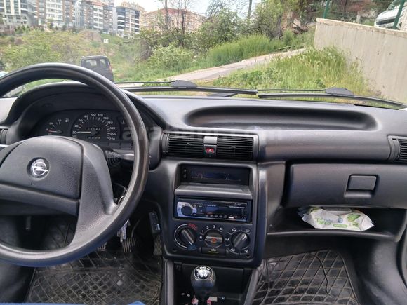Sahibinden Opel Astra 1.4 Classic 2000 Model