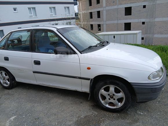 Sahibinden Opel Astra 1.4 Classic 2000 Model