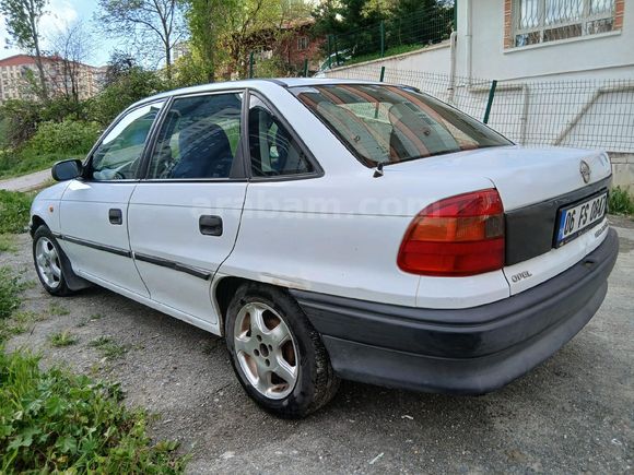 Sahibinden Opel Astra 1.4 Classic 2000 Model