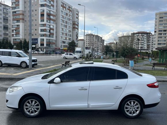 Galeriden Renault Fluence 1.5 dCi Privilege 2011 Model Kayseri