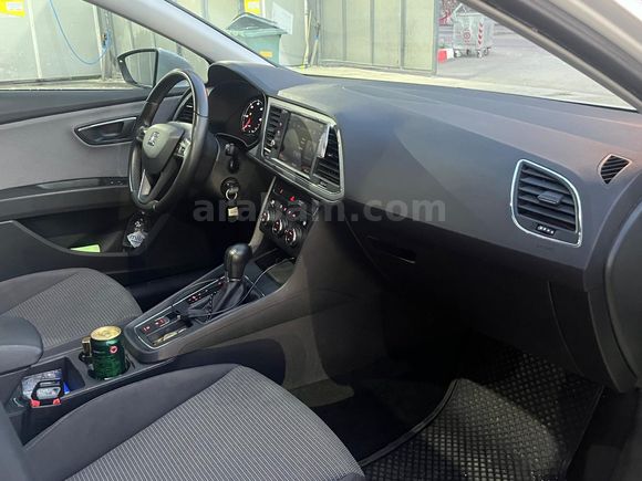 Seat Leon 1.6 TDI Style 2018 Cam Tavan + Led + Advance