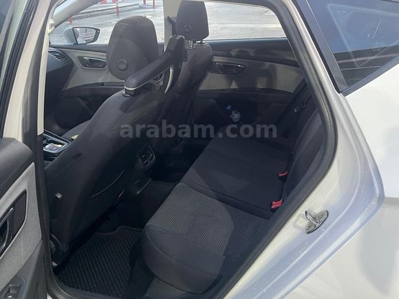 Seat Leon 1.6 TDI Style 2018 Cam Tavan + Led + Advance