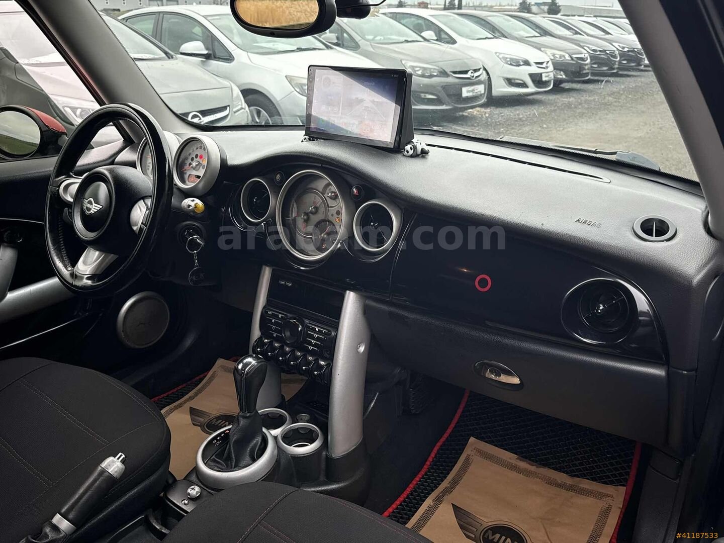 Galeriden Mini Cooper 1.6 Türkiye Paketi 2007 Model Tekirdağ 214.000 km Siyah 2