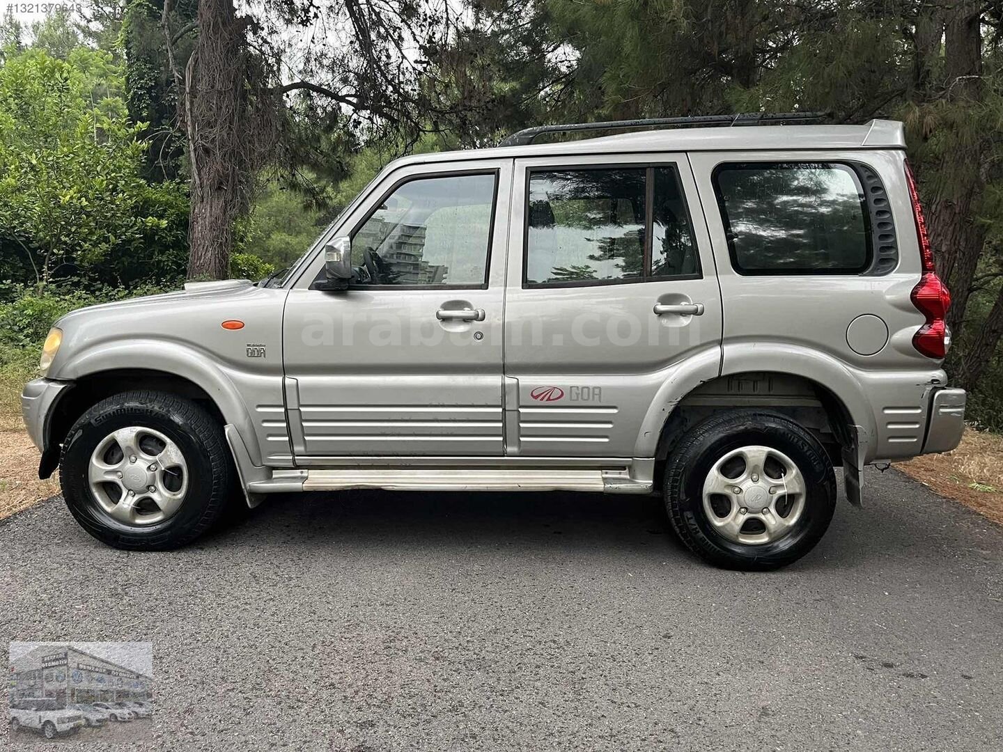 Galeriden Mahindra Goa 2.6 CRDe 2008 Model Antalya 230.000 km Gri 4