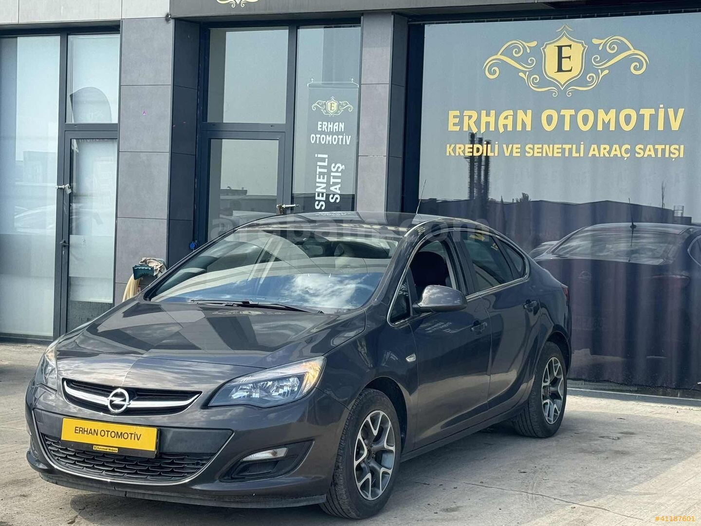 Galeriden Opel Astra 1.6 Edition 2015 Model Tekirdağ 123.000 km Siyah 1