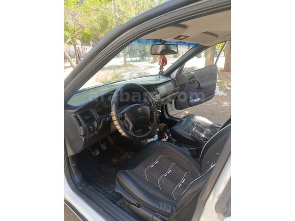 Sahibinden Opel Vectra 2.0 GLS 1998 Model 