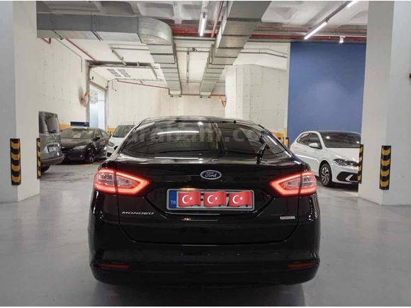 FORD MONDEO 1.5 ECOBOOST TITANİUM - EMSALSİZ -
CAM TAVAN