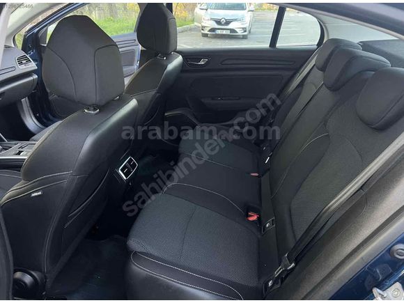 Sahibinden Renault Megane 1.3 TCe Touch 2023 Model 
