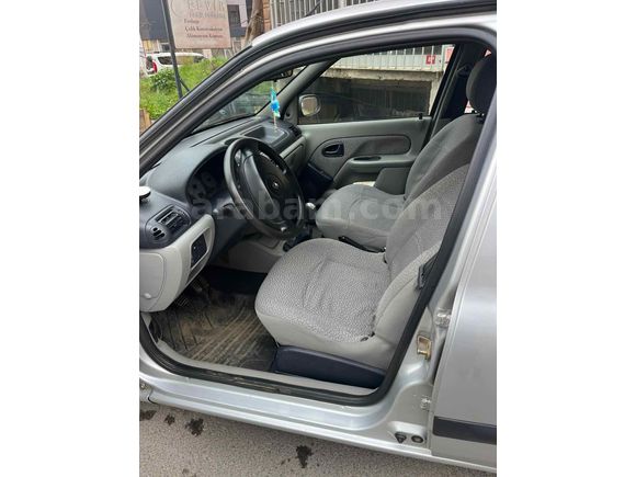 Sahibinden Renault Clio 1.5 dCi Alize 2005 Model 