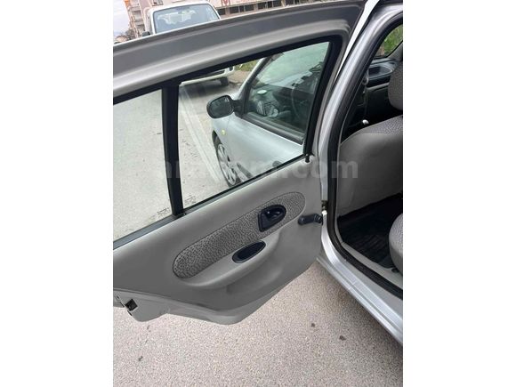 Sahibinden Renault Clio 1.5 dCi Alize 2005 Model 