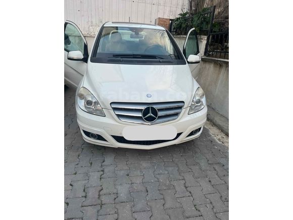 2011 MERCEDES B160 BOYUT PAKET 122 BİN KM DEĞİŞENSİZ BAKIMLI